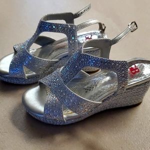 Young Girls fancy wedge shoes 12m